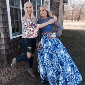 Meet your Posher, Hayle